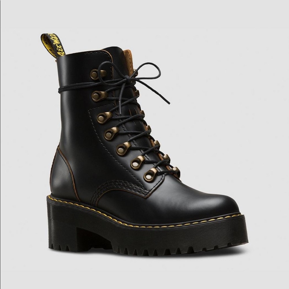 Dr. Martens Leona Women’s Boots - Black